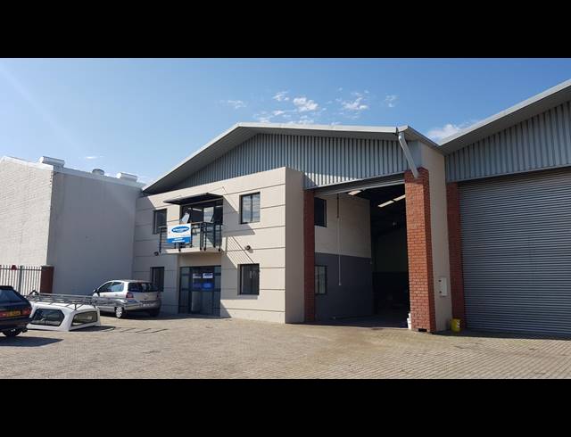 408M² FACTORY TO LET IN SAXENBURG PARK 2